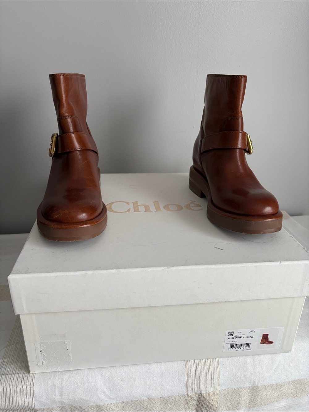 DESIGNER ANKLE BOOTS SIZE 37 Ginger Brown   Color, includes two boot bags